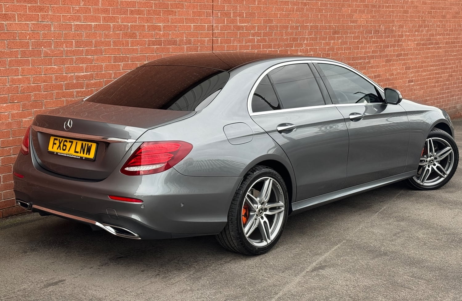 Mercedes-Benz E Class 2017 - Cars
