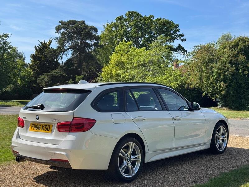 [ berth ]BMW 3 Series