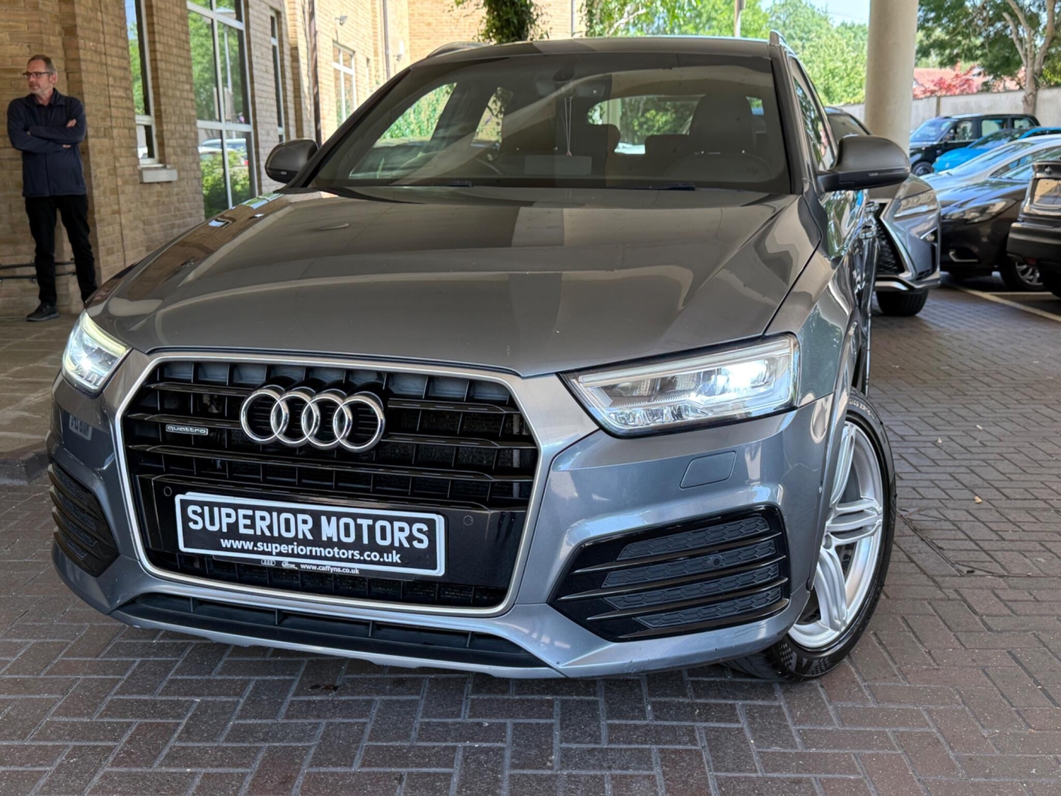 [ berth ]Audi Q3