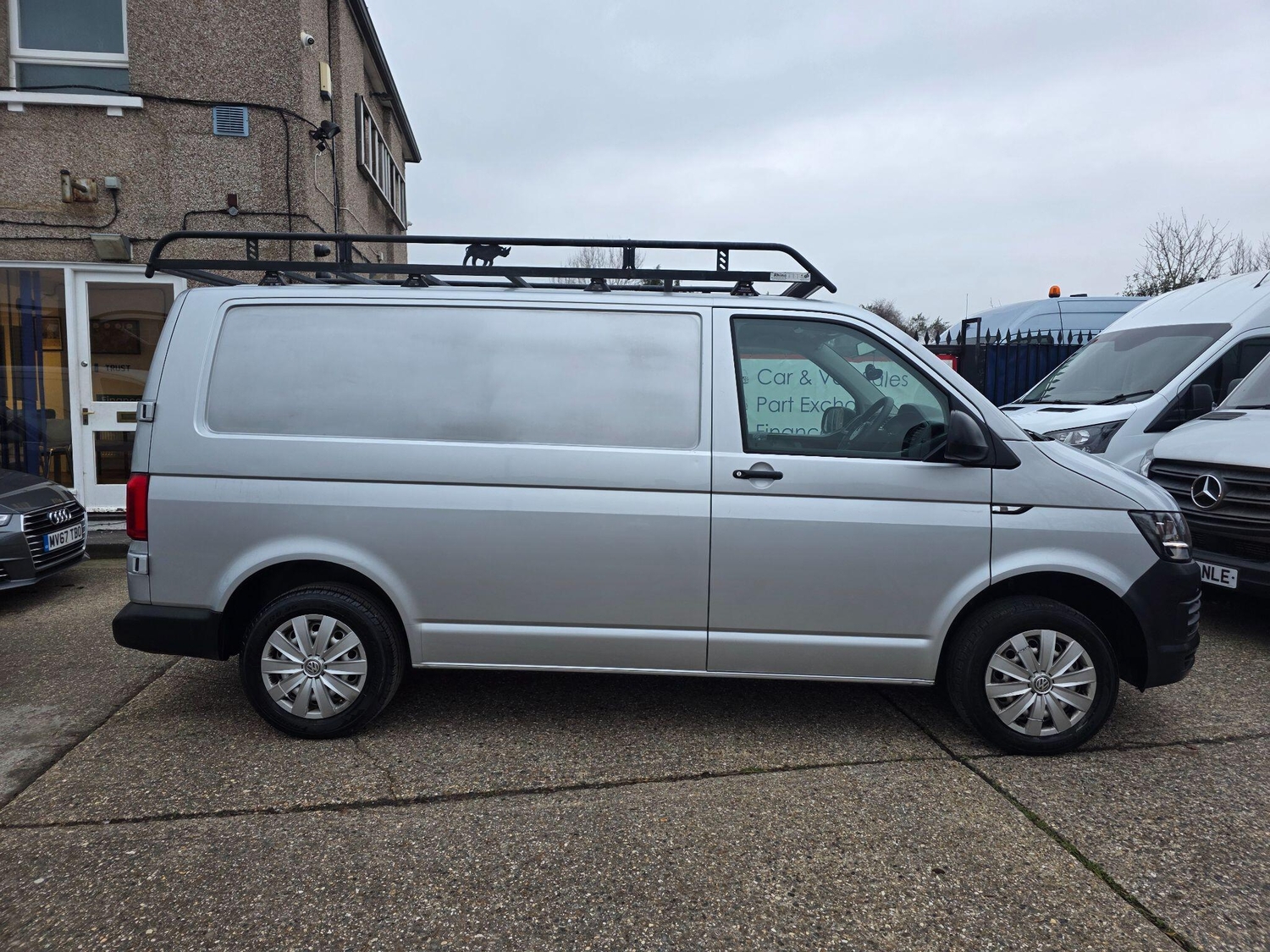 Volkswagen Transporter Hounslow