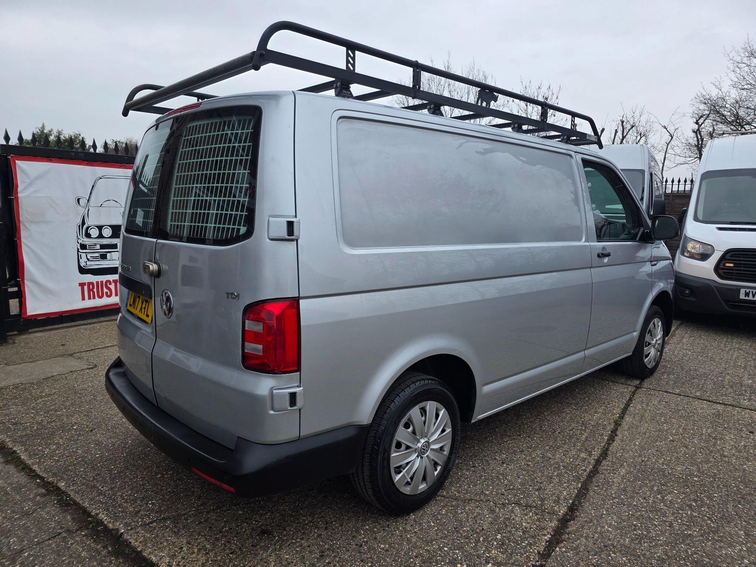 [ berth ]Volkswagen Transporter