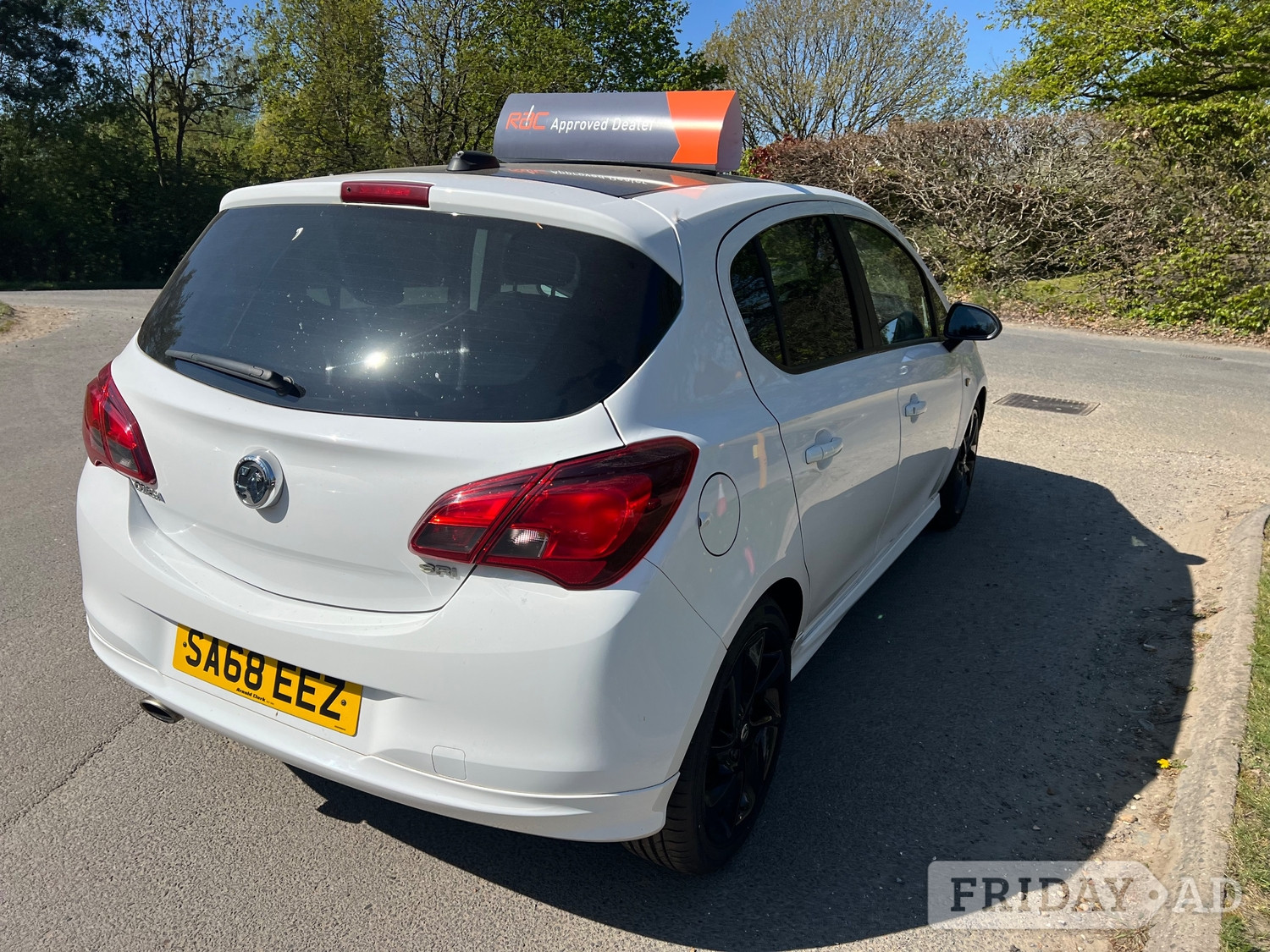 Vauxhall Corsa 2018 - Cars in Horley