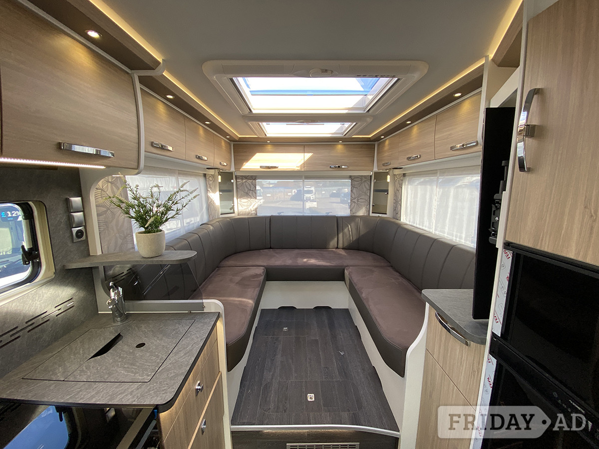 Frankia Platin Pure I 7400 Plus 2026 for sale - Motorhomes & Caravans in Newark