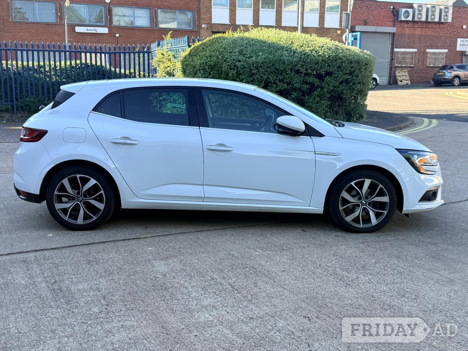 Renault Megane 2017 - Cars