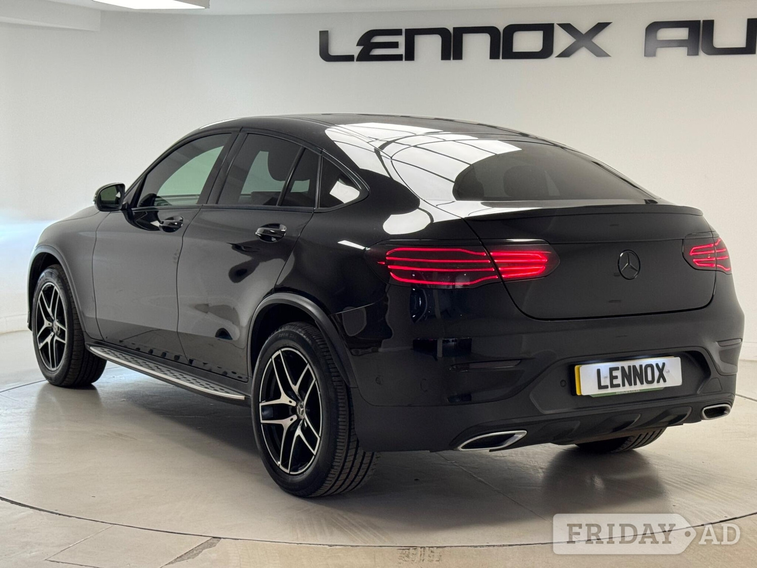 Mercedes-Benz GLC 2017 - Cars in Brent
