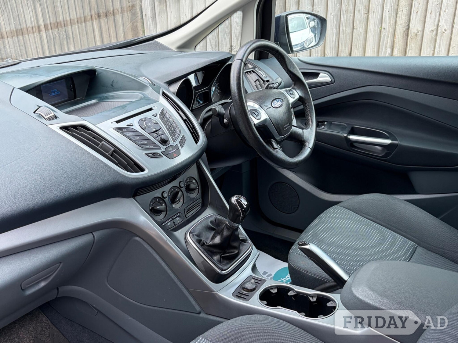 [ berth ]Ford C-MAX