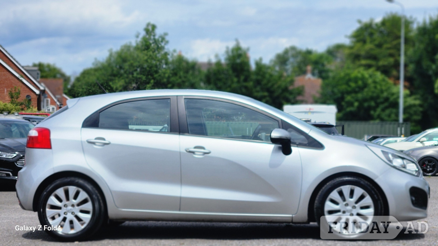 Kia Rio 2013 - Cars