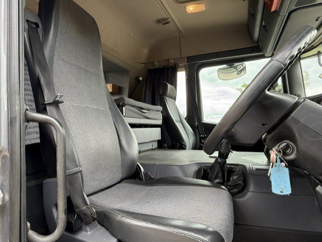 Highbury  Scania 230  Horsebox - Trailers & Horseboxes in Banbury