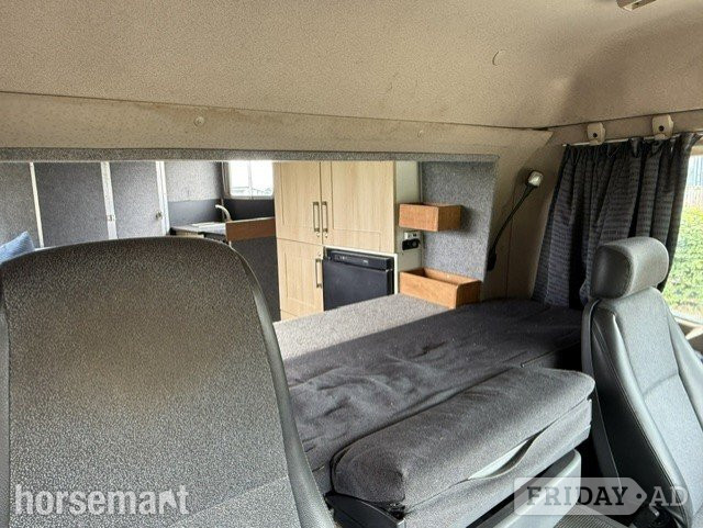 Highbury  Scania 230  Horsebox - Trailers & Horseboxes