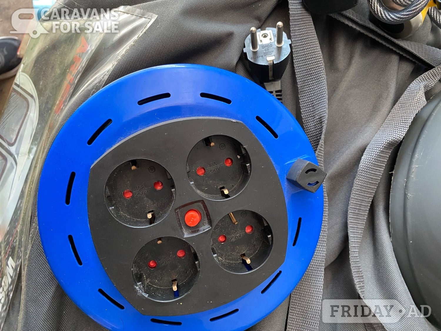 Mansfield European extension reels