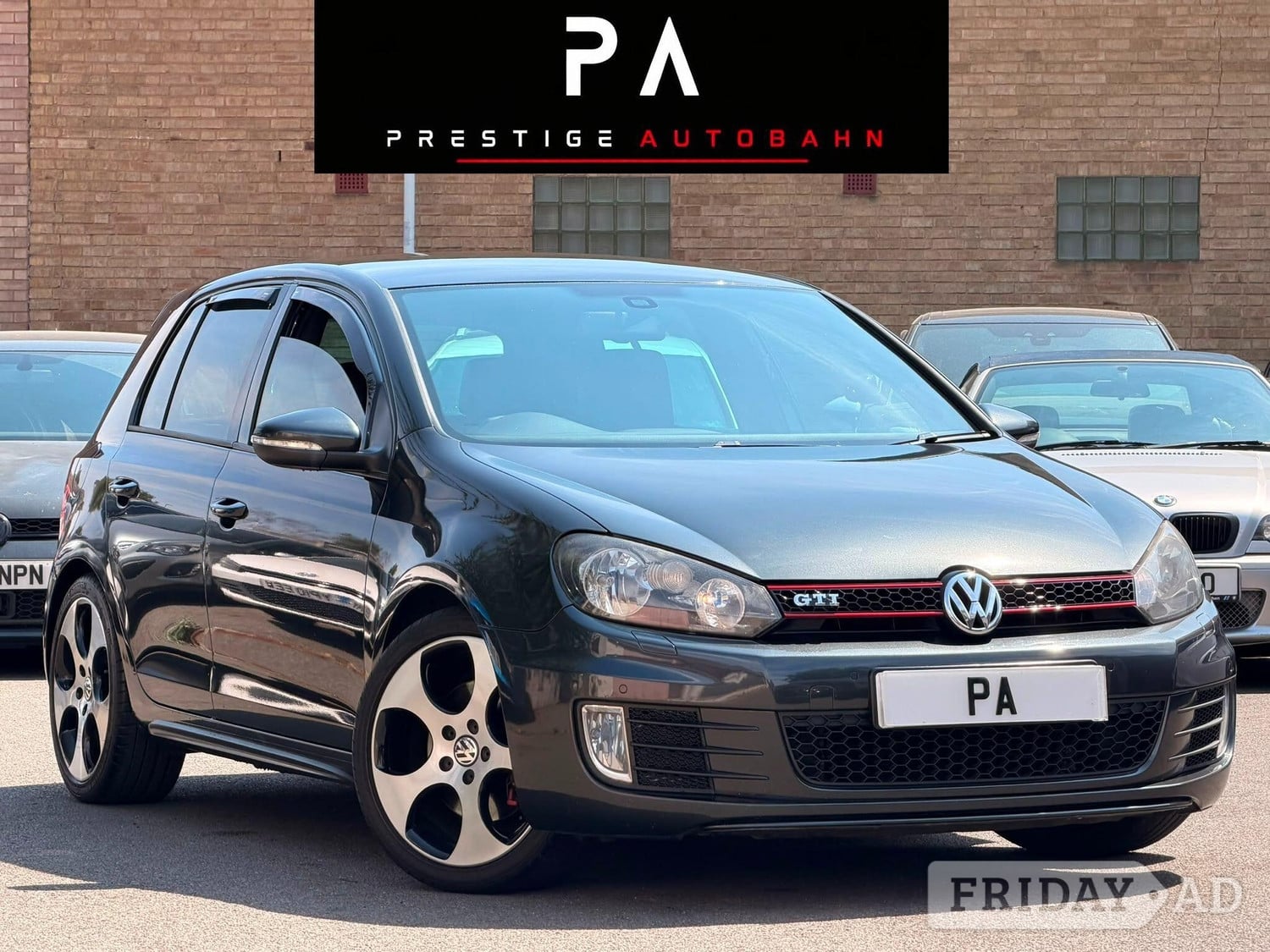 Volkswagen Golf 2010 in Wigston