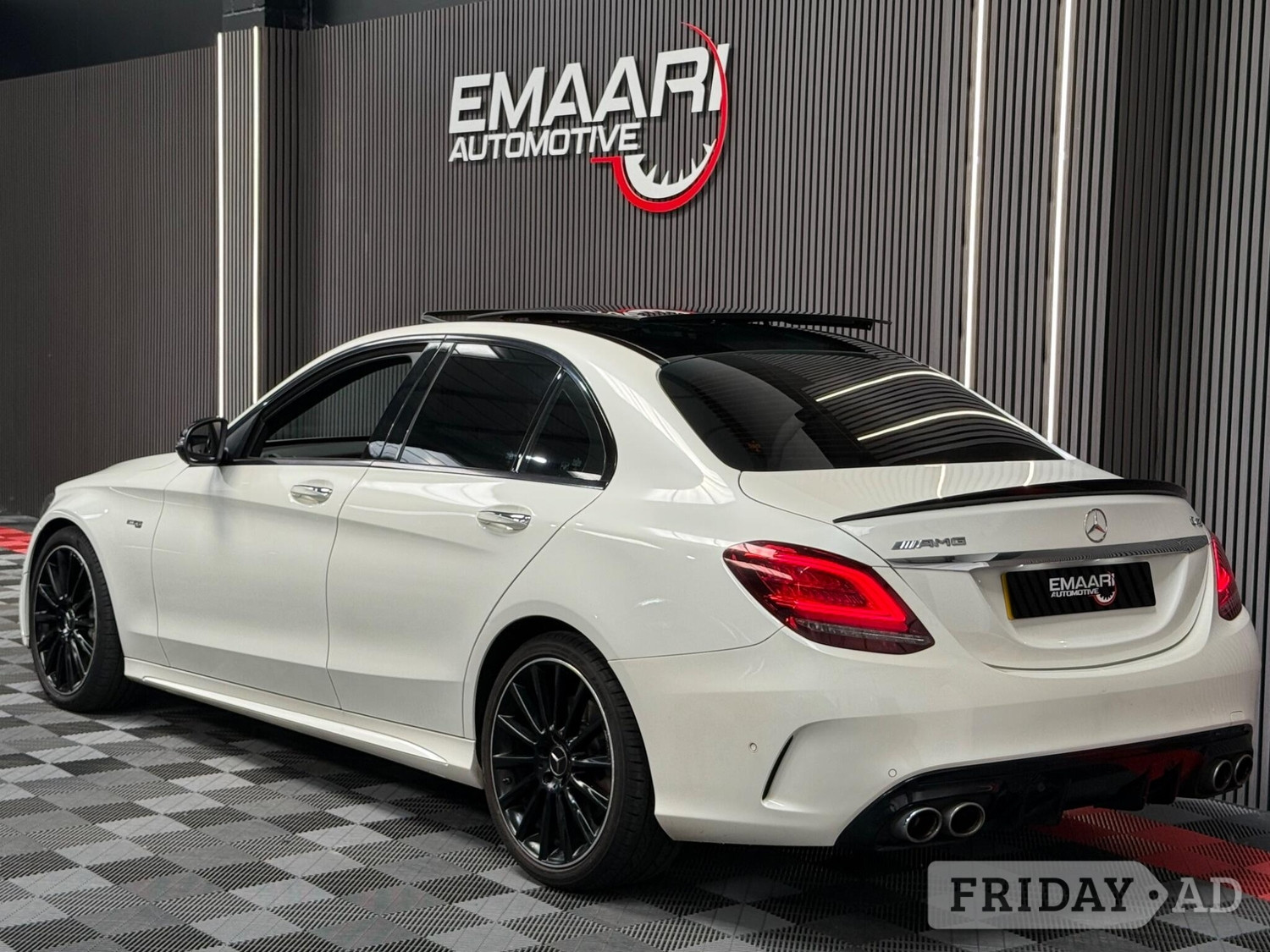 [ berth ]Mercedes-Benz C Class