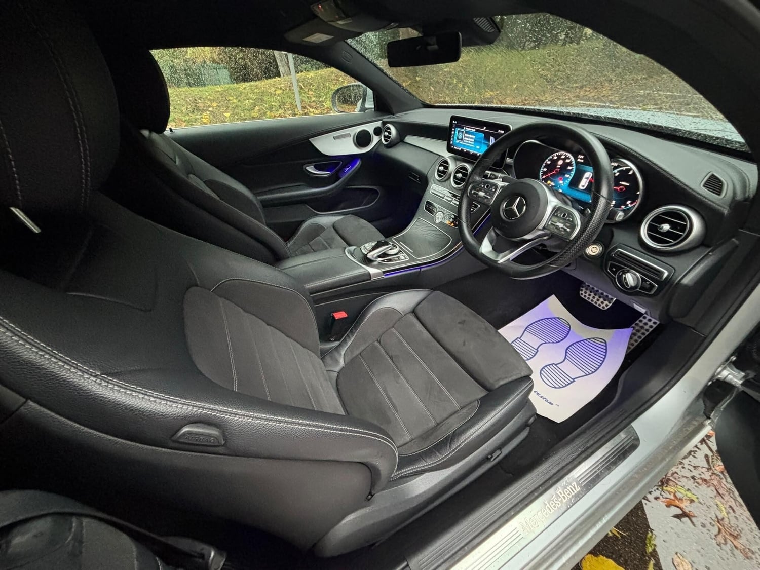 [ berth ]Mercedes-Benz C Class