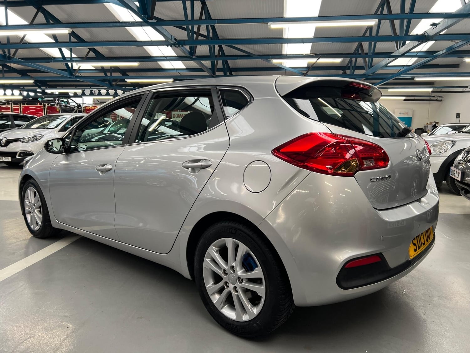 Kia Ceed 2013 - Cars