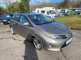 Toyota Auris 2014