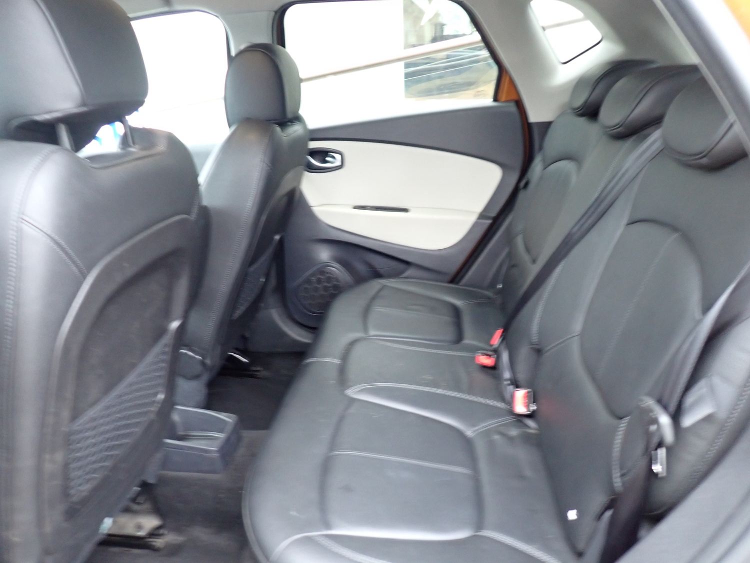 Renault Captur 2020 - Cars in Tonbridge