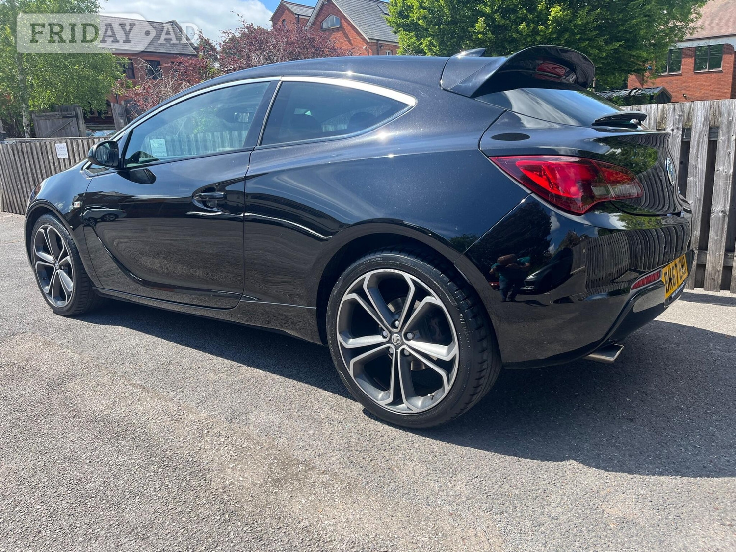 [ berth ]Vauxhall Astra