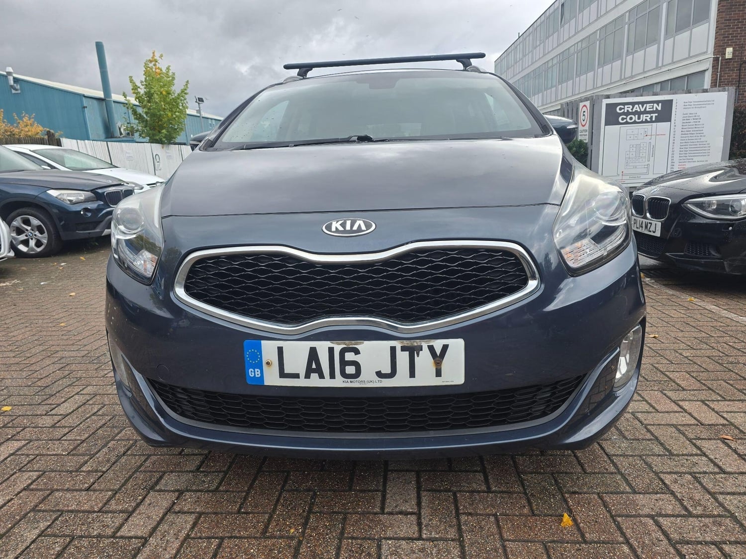 Kia Carens Camberley