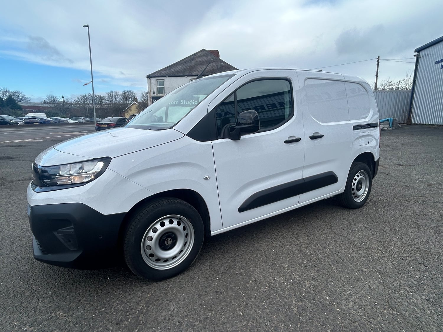 [ berth ]Vauxhall Combo