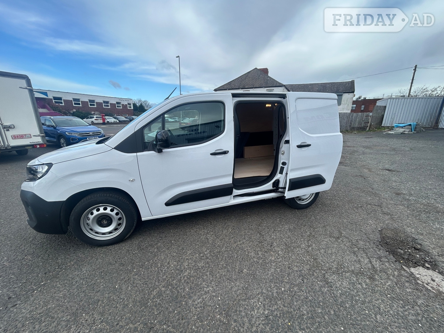 Vauxhall Combo 2025 - Vans & Commercial Vehicles