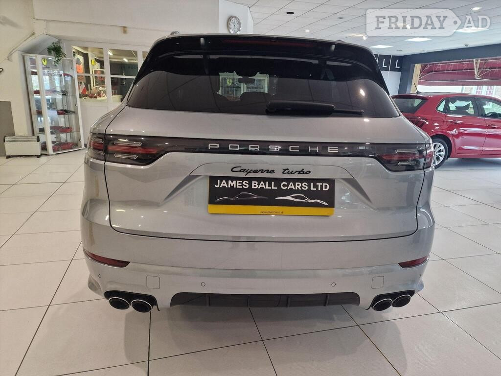 Porsche Cayenne 2019 - Cars