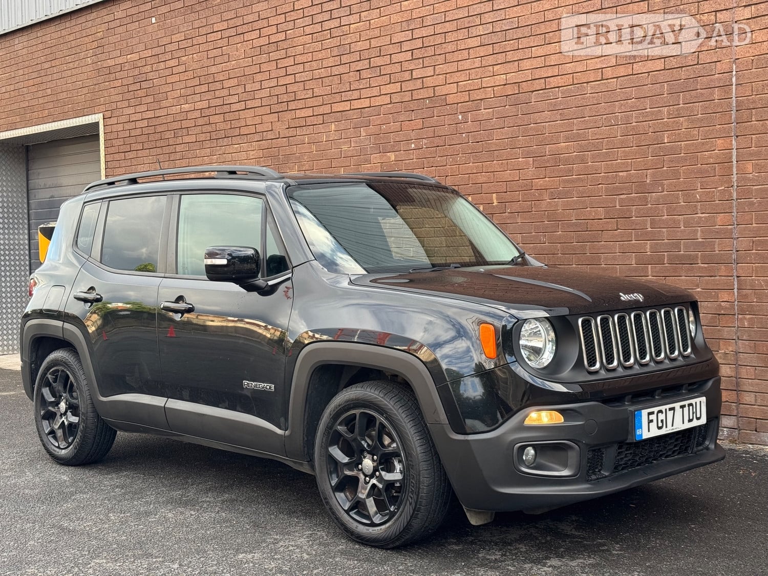 [ berth ]Jeep Renegade