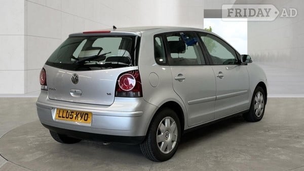 Volkswagen Polo 2005 - Cars in Coventry