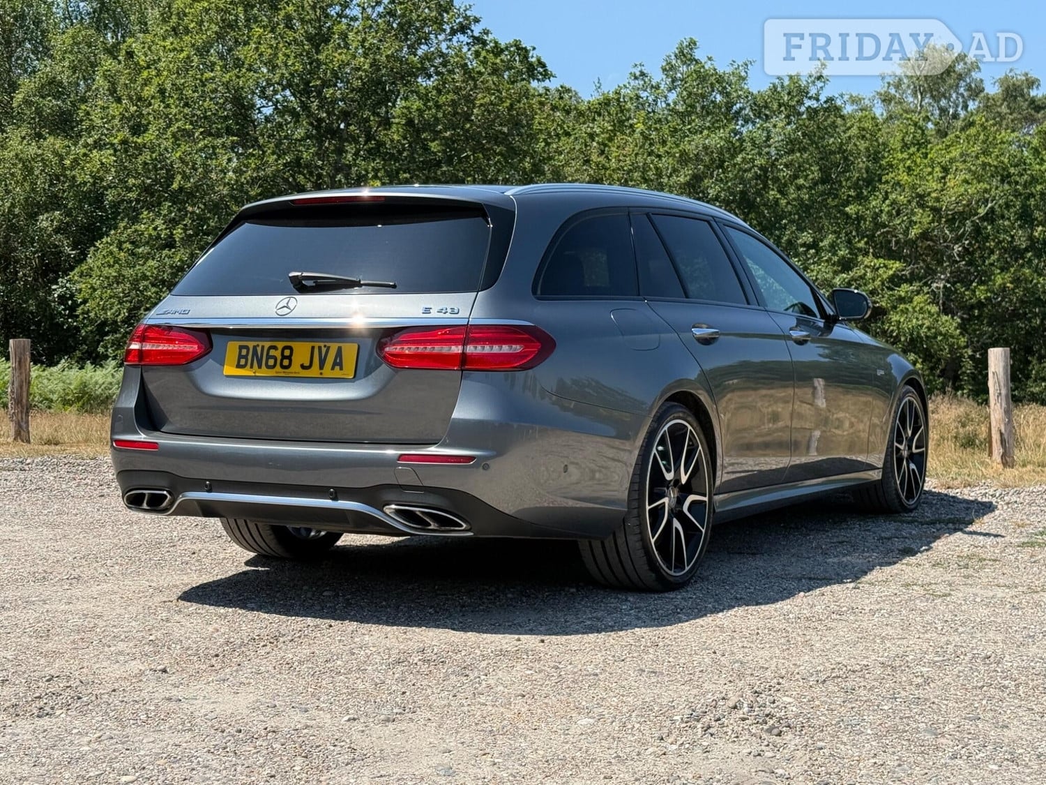 [ berth ]Mercedes-Benz E Class