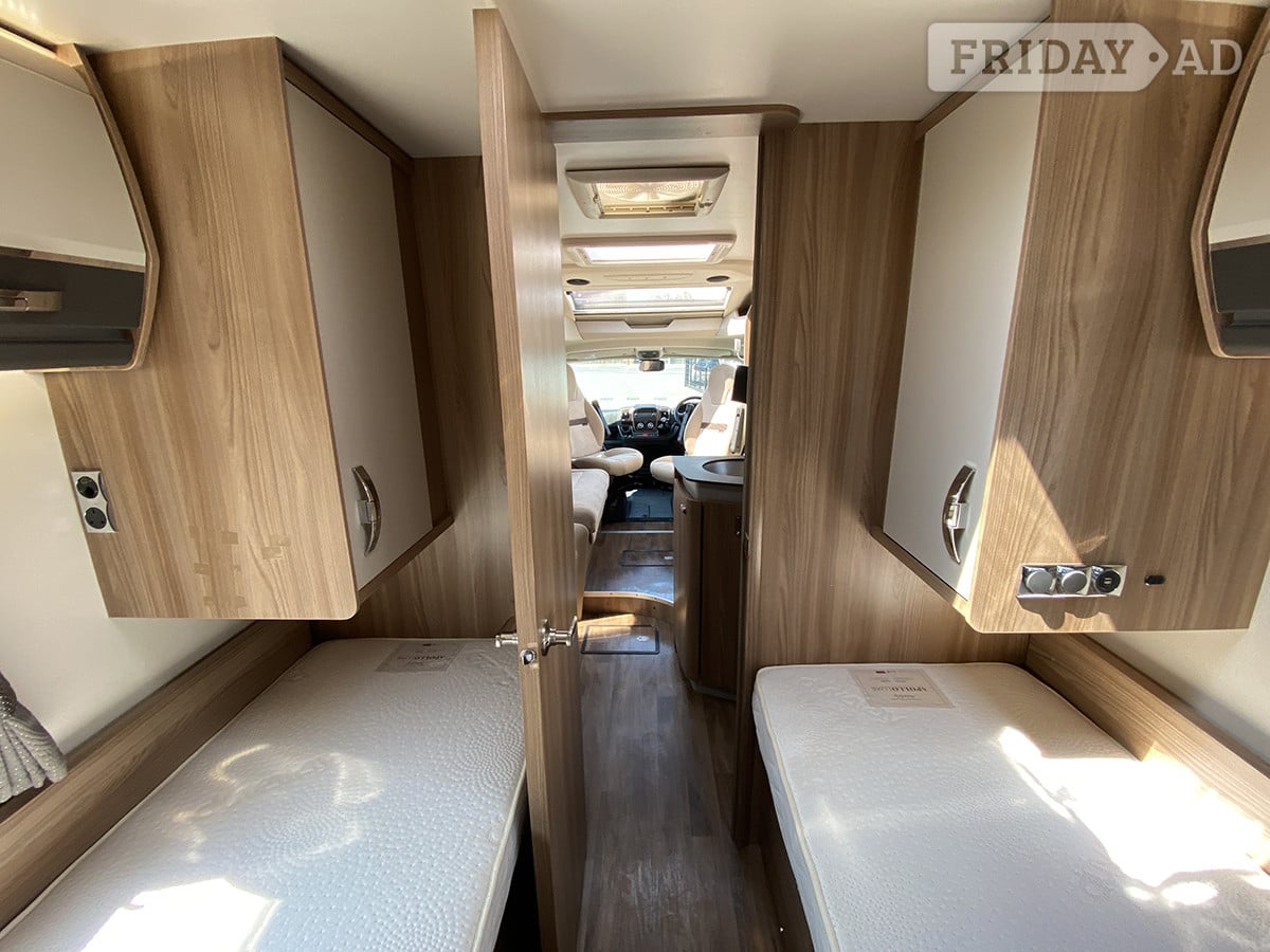 [4 berth ]Swift Kon-Tiki Sport 574