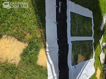 Ventura 1010 Awning