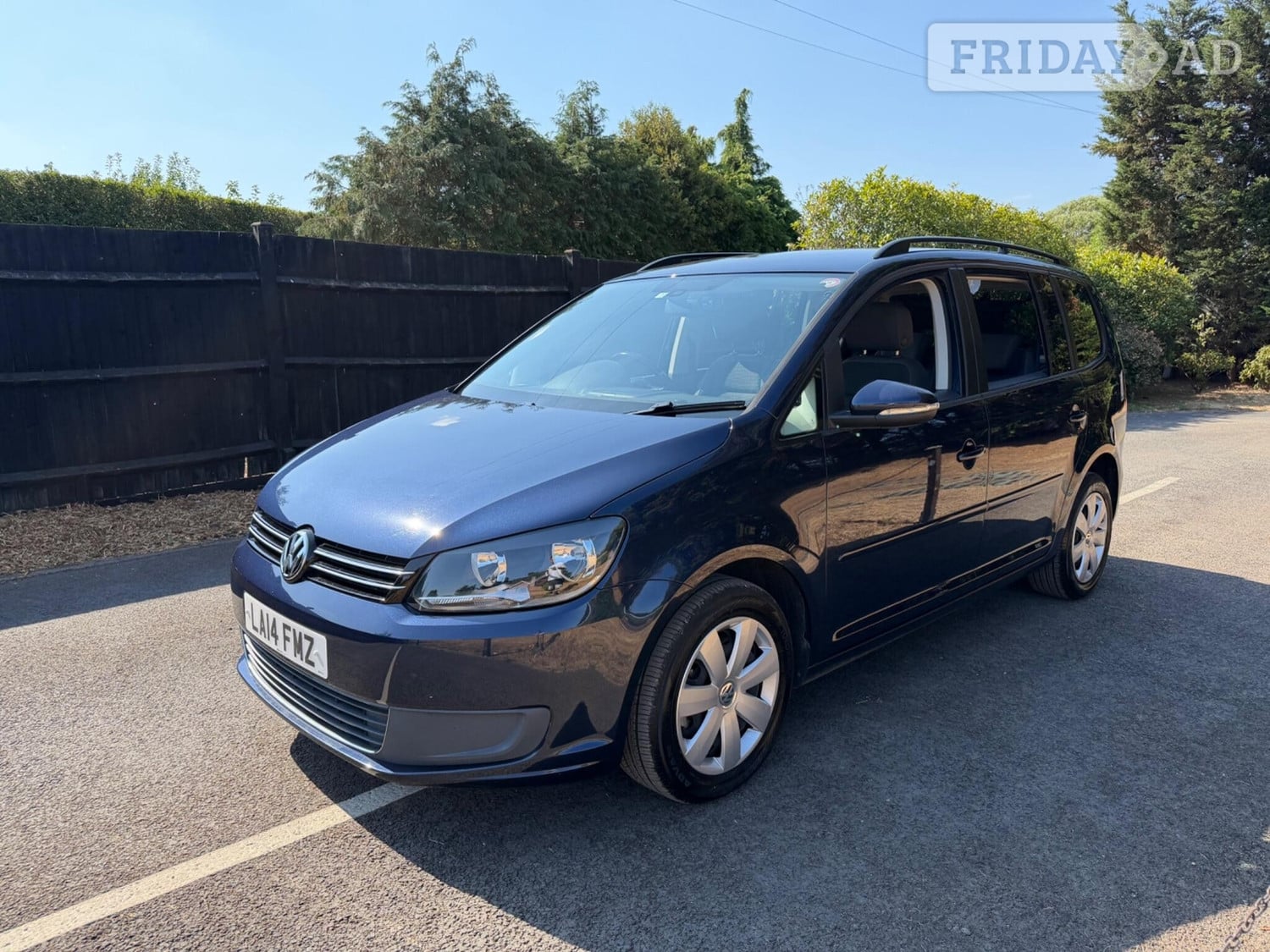[ berth ]Volkswagen Touran