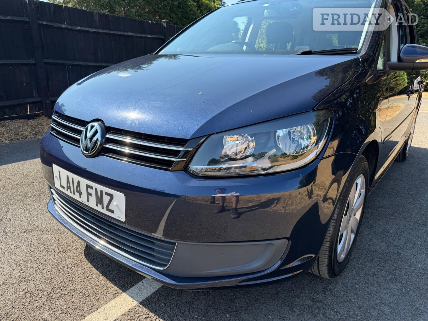 Volkswagen Touran 2014 - Cars