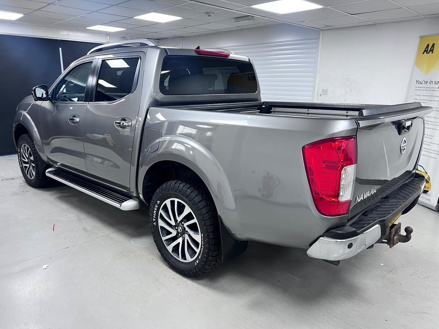 Nissan Navara 2019 - Vans & Commercial Vehicles