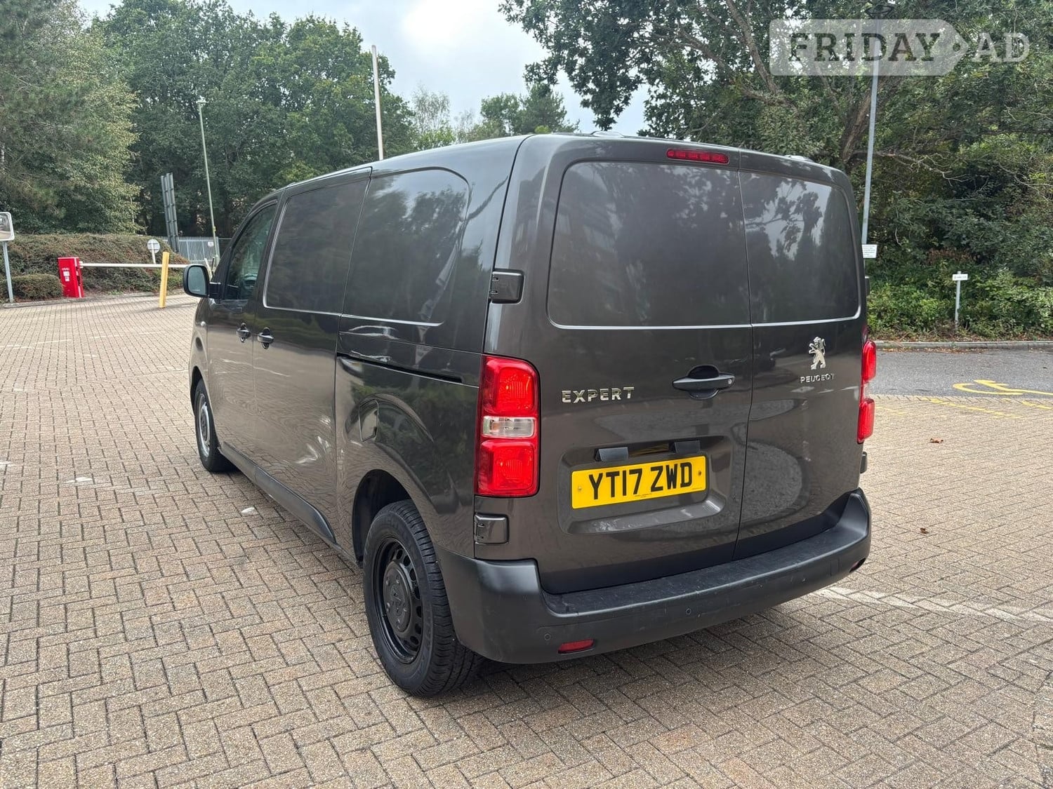 Peugeot Expert 2017 - Vans & Commercial Vehicles in Fareham