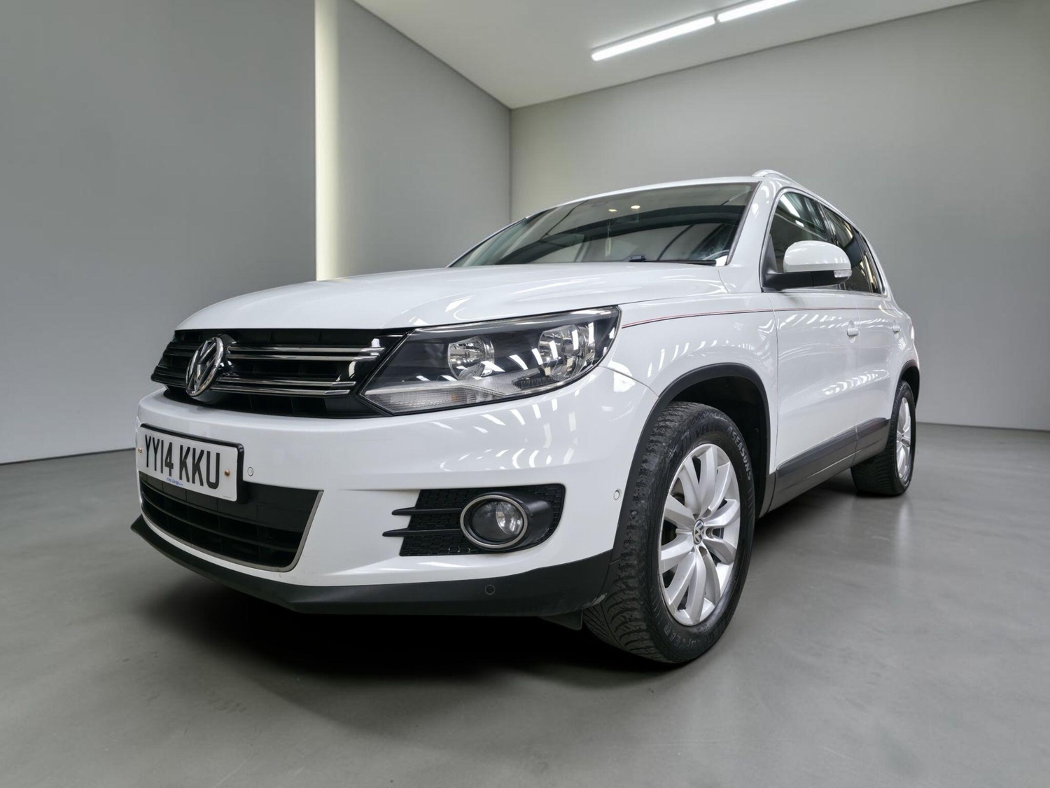 Volkswagen Tiguan 2014 - Cars in Bolton