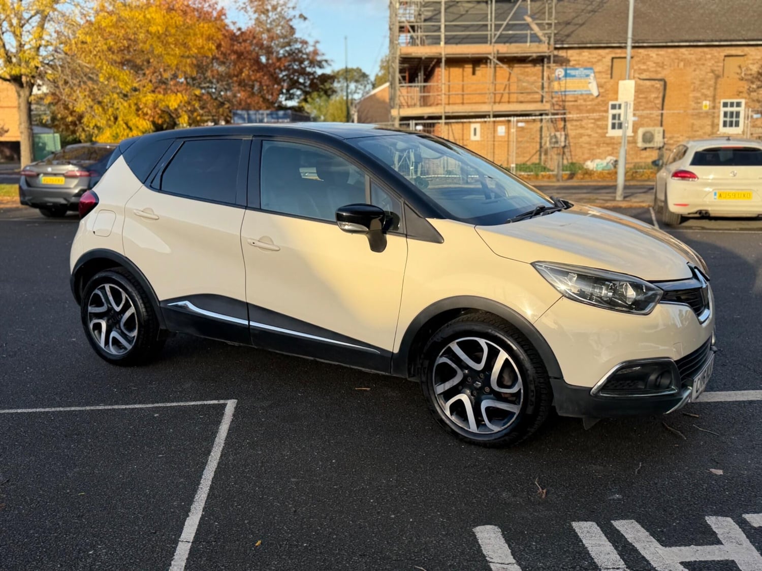 Renault Captur 2016 - Cars in Windsor