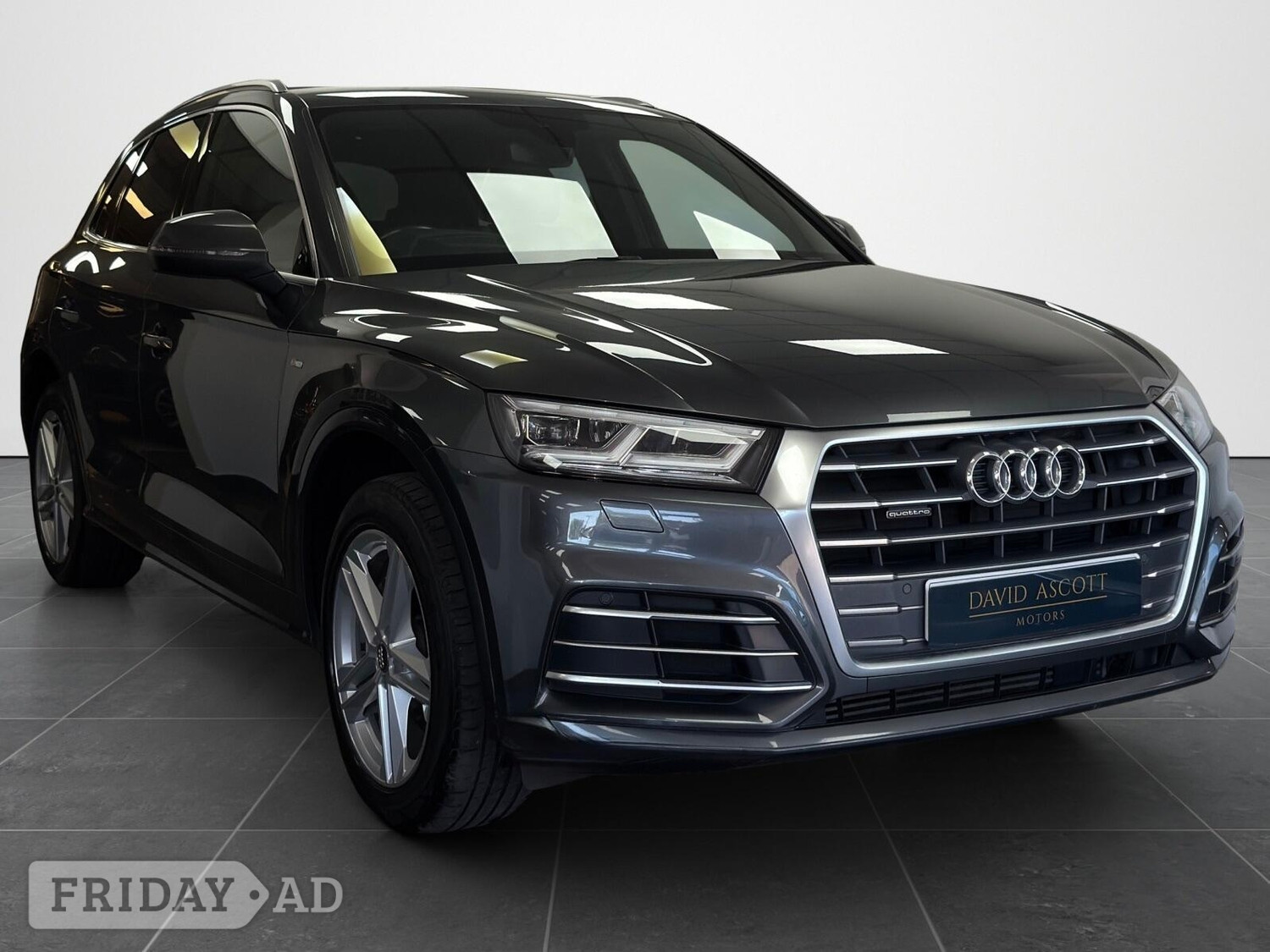 Audi Q5 2017 - Cars