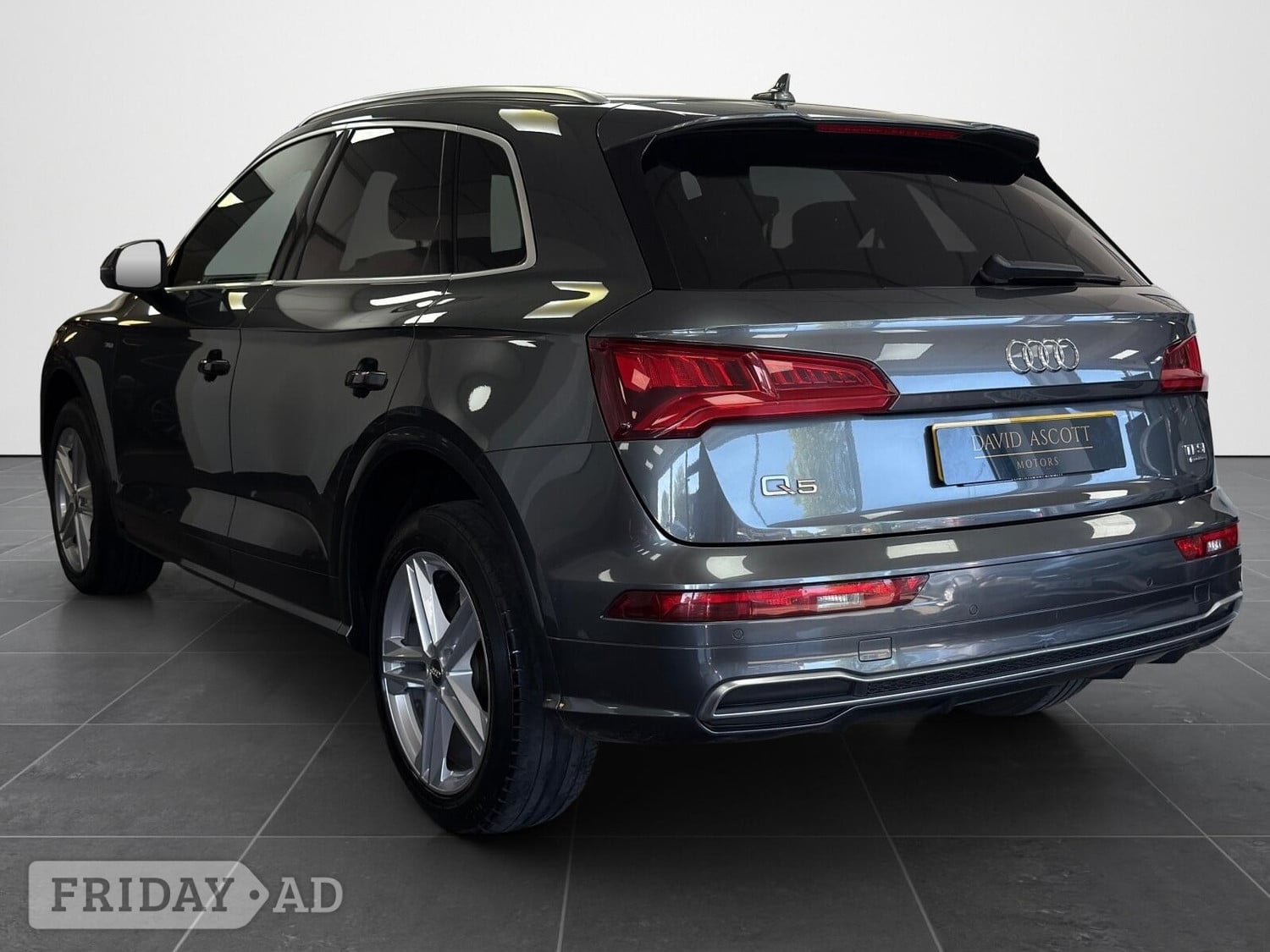 [ berth ]Audi Q5