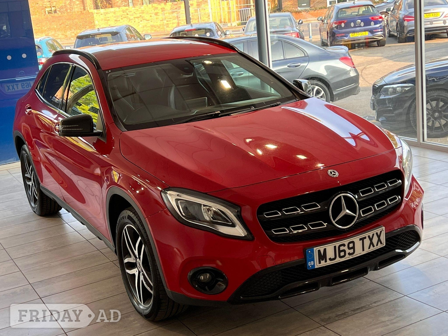 Mercedes-Benz GLA 2020 - Cars
