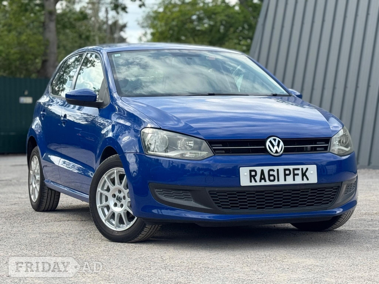 Volkswagen Polo 2011 in Farnham