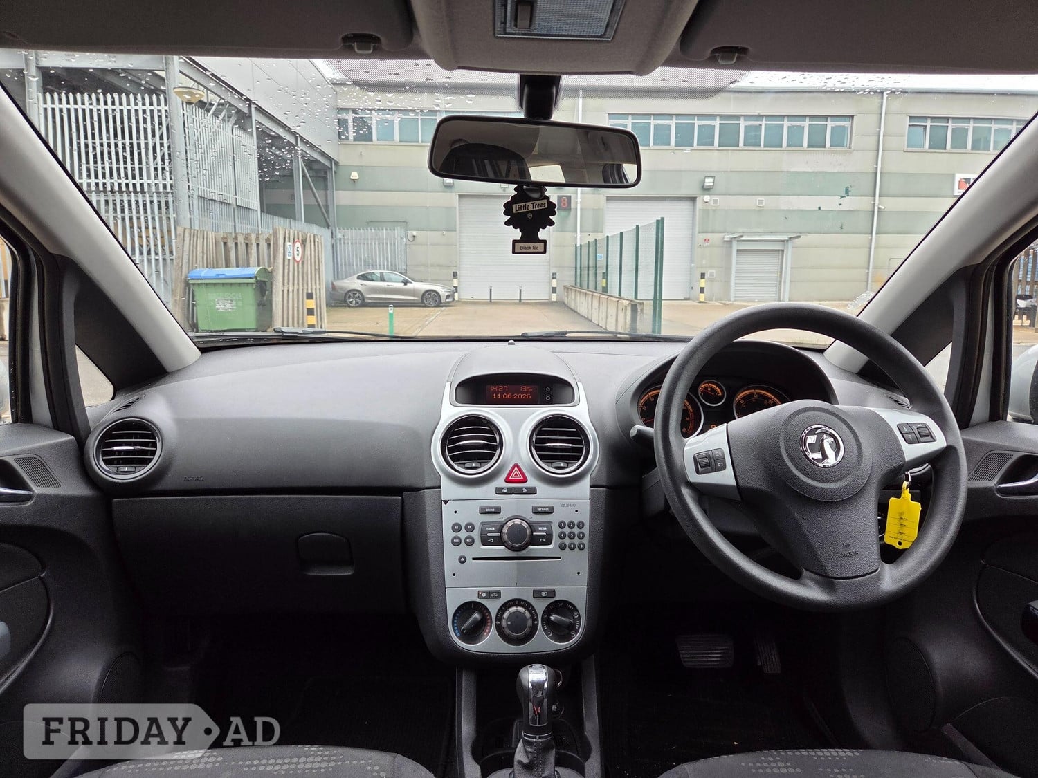 Vauxhall Corsa 2014 - Cars in Slough