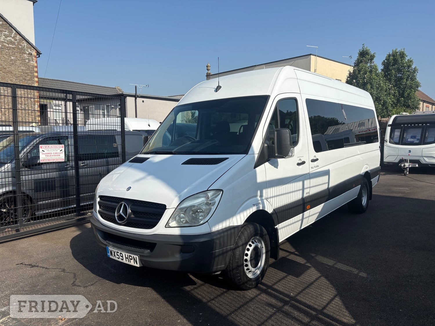 Mercedes-Benz Sprinter 2009 - Vans & Commercial Vehicles in Bristol