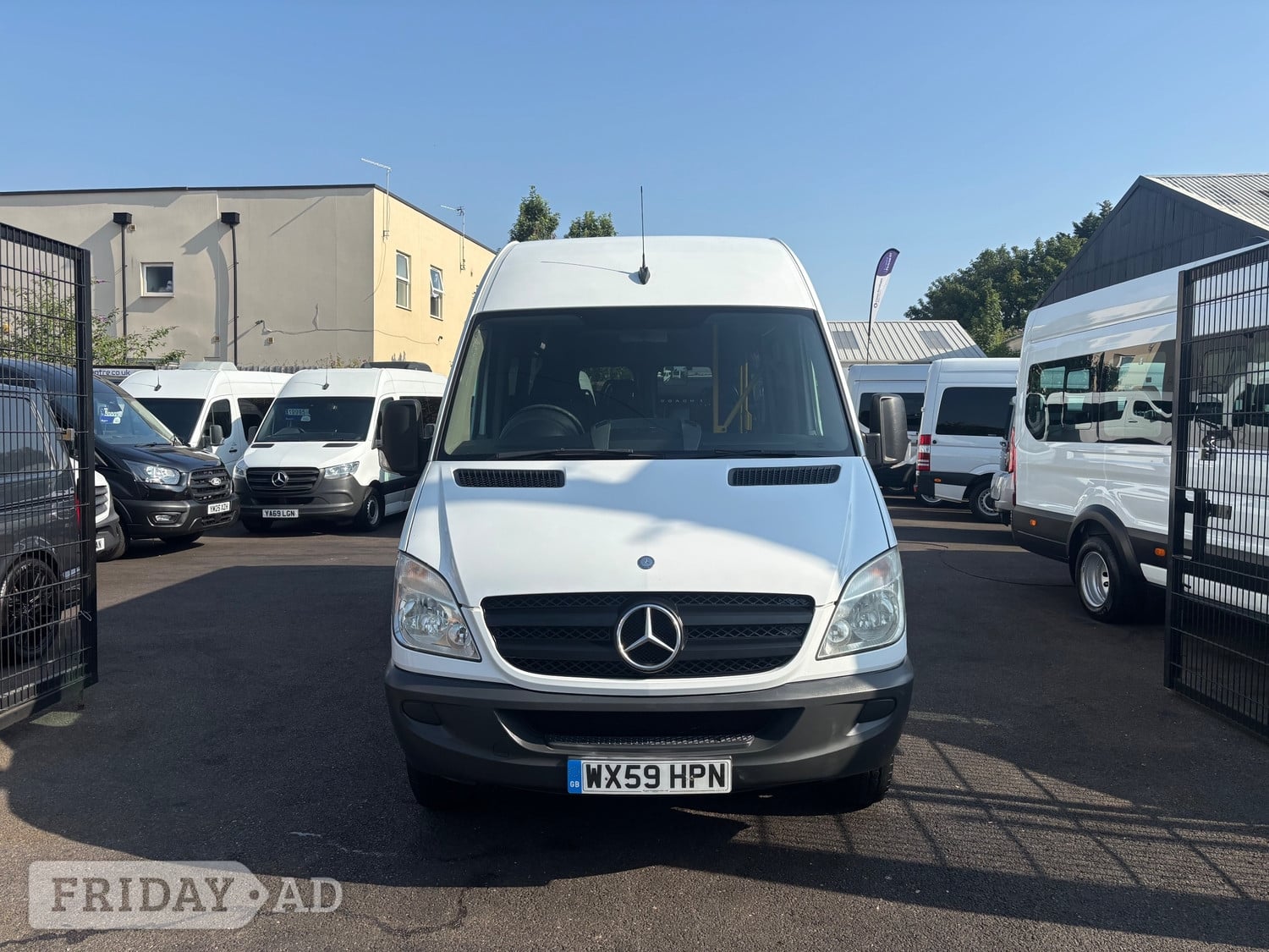 [ berth ]Mercedes-Benz Sprinter