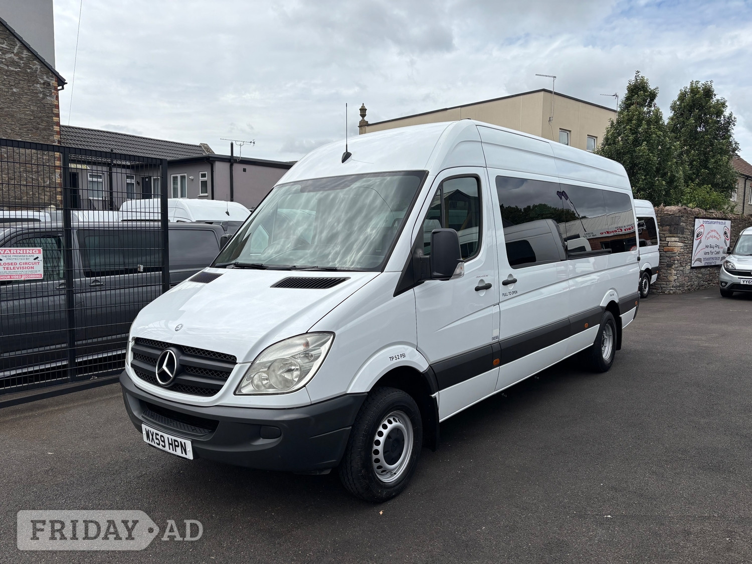 [ berth ]Mercedes-Benz Sprinter