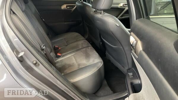 [ berth ]Lexus CT