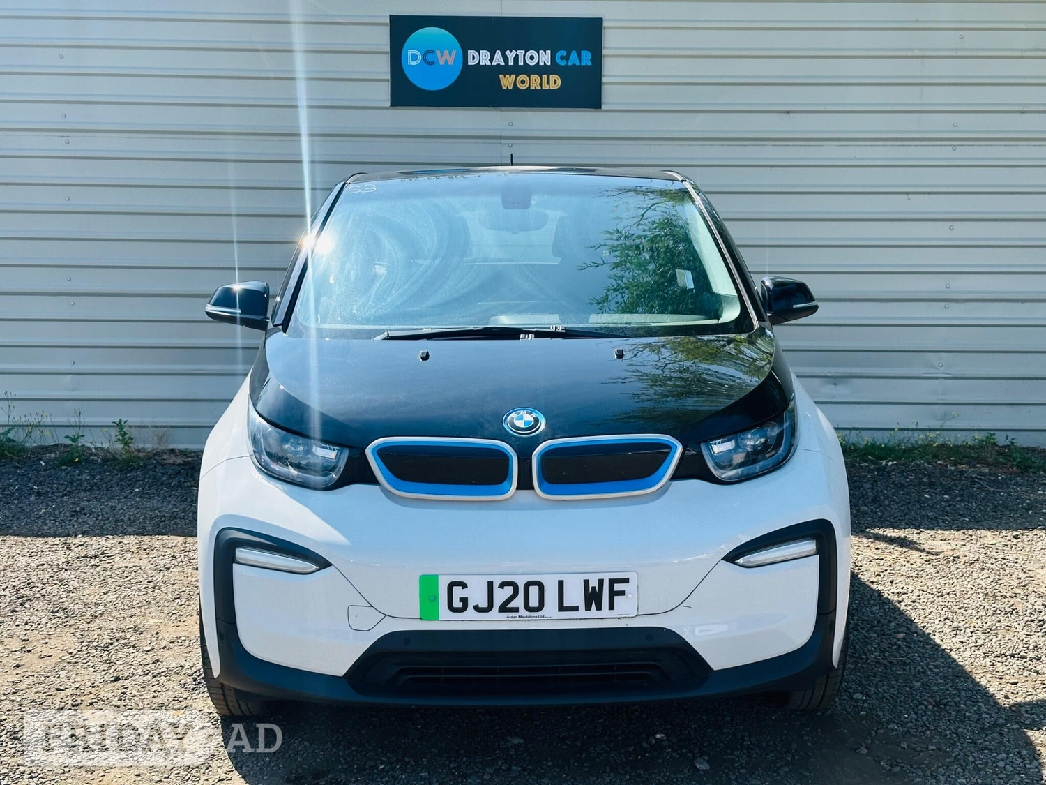 [ berth ]BMW i3