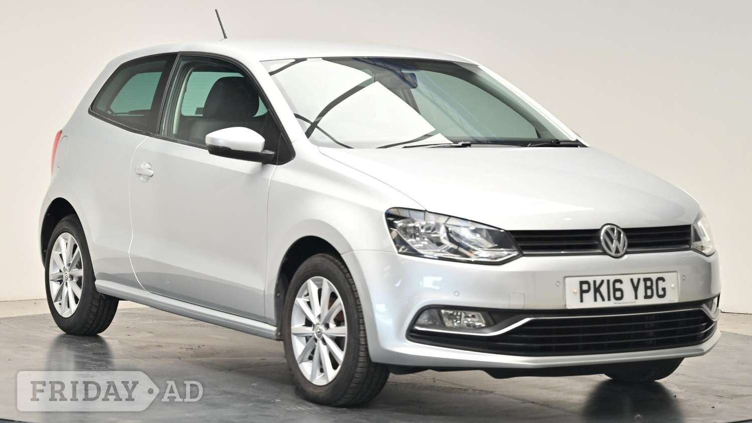 Volkswagen Polo 2016 in Cullompton