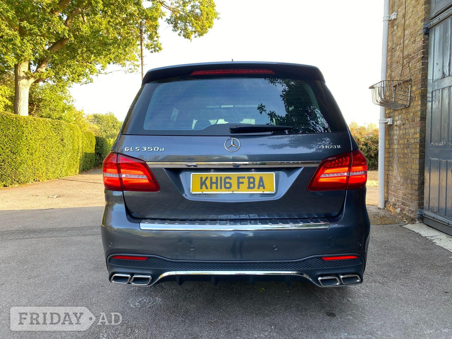 [ berth ]Mercedes-Benz GLS