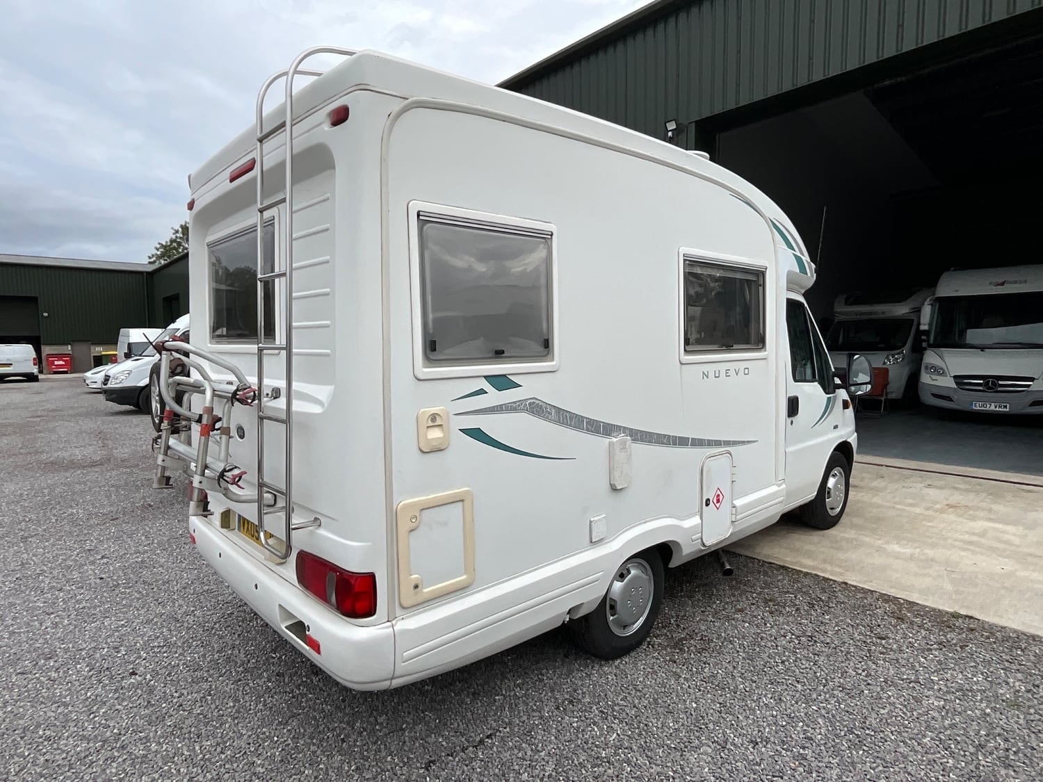 Auto-Sleepers Nuevo 2005 - Motorhomes & Caravans in Somerton