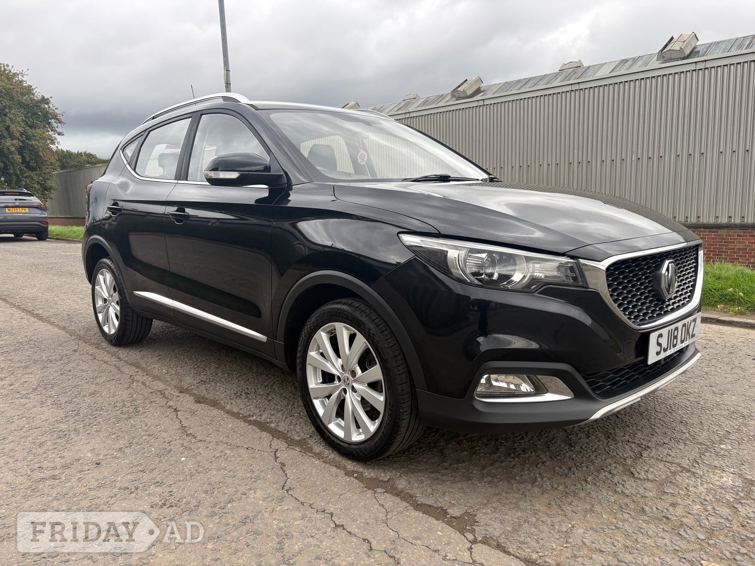 MG ZS 2018 in Airdrie